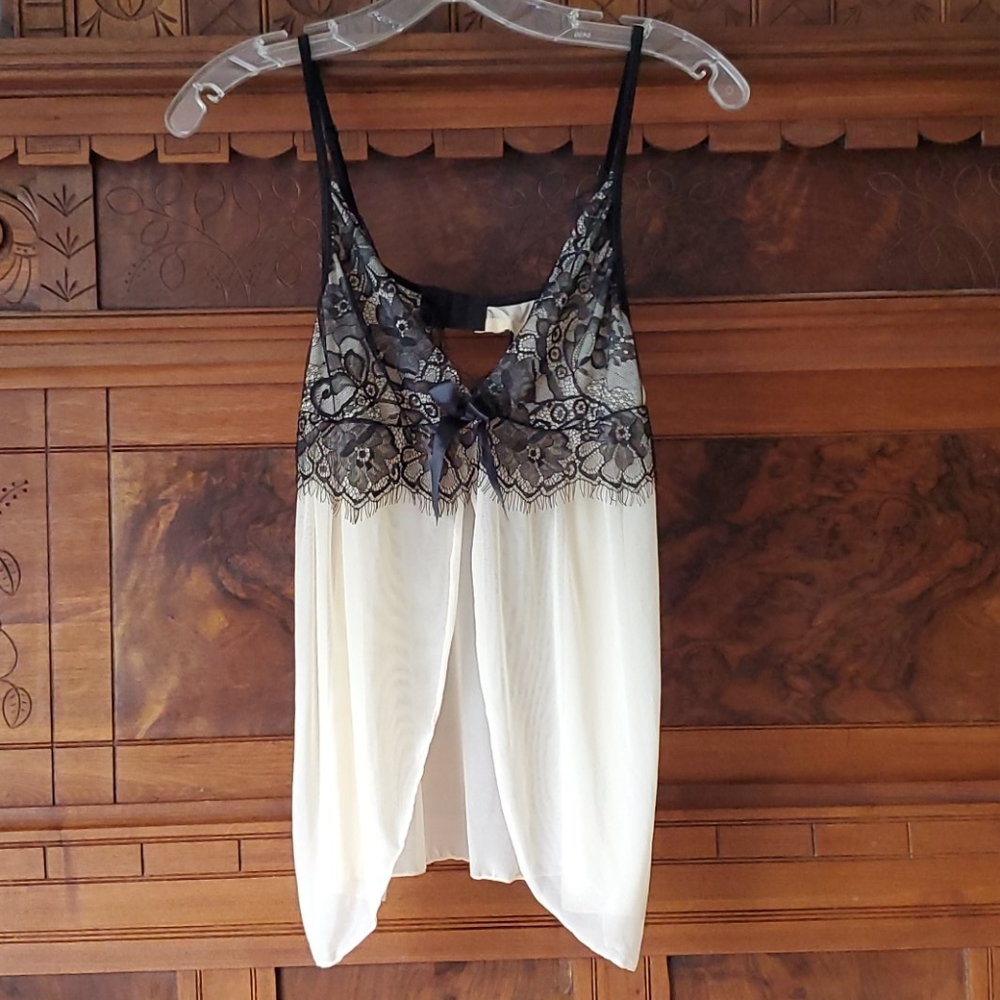 NWT The Victory Of Cupid Black & Beige Sexy Nightie S